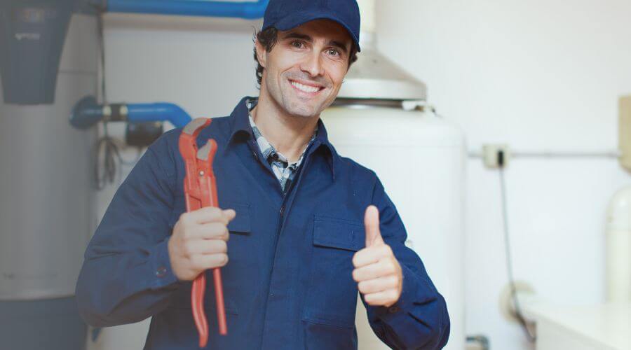 Expert burst pipe repair services in Youngstown, OH